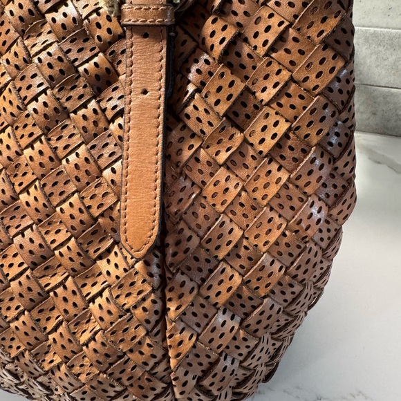 Beautiful Handcrafted Large Woven Brown Leather Tote Bag - Picture 3 of 6